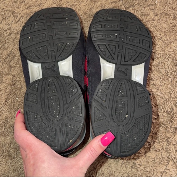 PUMA Women’s Black and Pink Athletic Sneakers - Picture 3 of 3